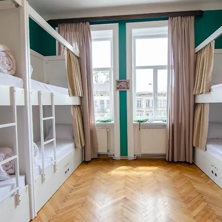 Hostel Friends Shevchenko Str *